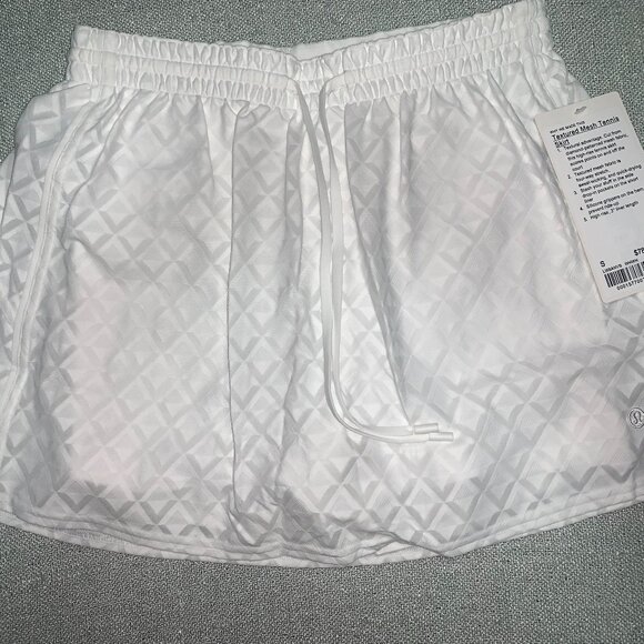 Lululemon NWT Textured Mesh High-Rise Tennis Skirt S White - Picture 1 of 16